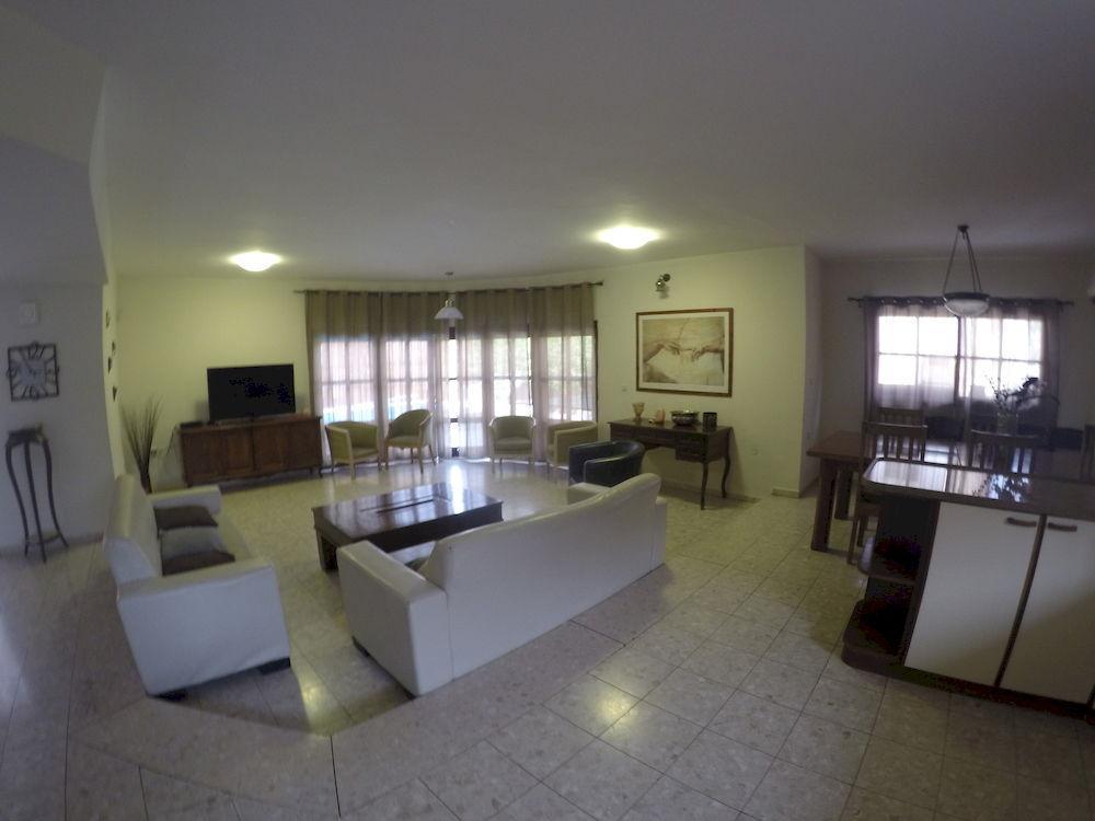 Appartamento Lev Eilat By Sun And View Esterno foto