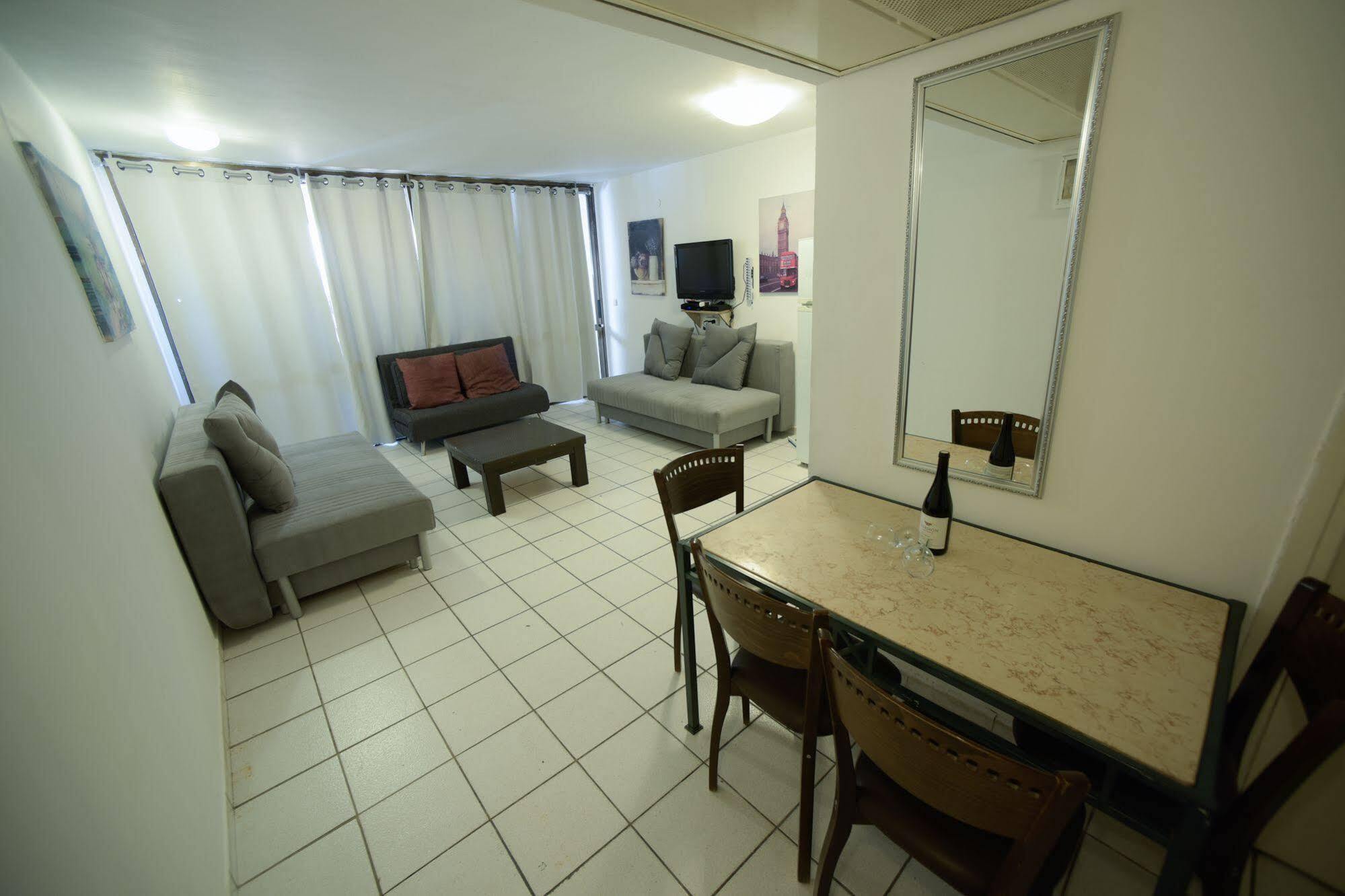 Appartamento Lev Eilat By Sun And View Esterno foto
